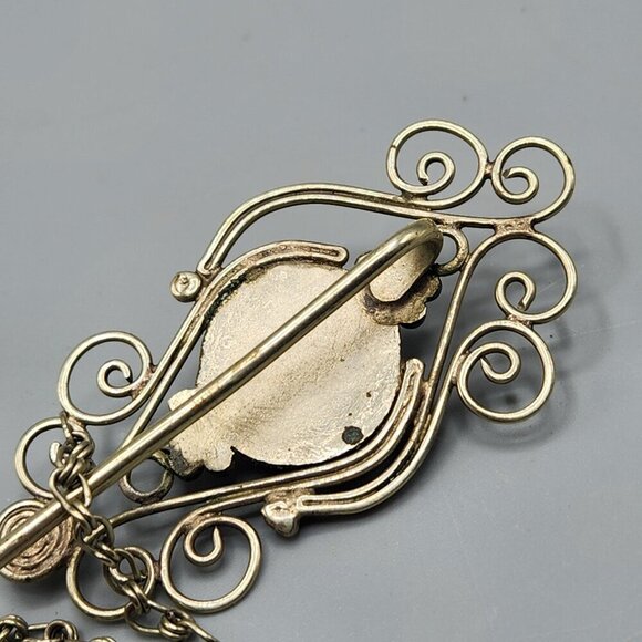 Victorian Style Lapel Pin Green Stone Wire Wrap Ornate - Picture 8 of 10